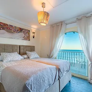 Hof Van Holland Carihuela Apartment